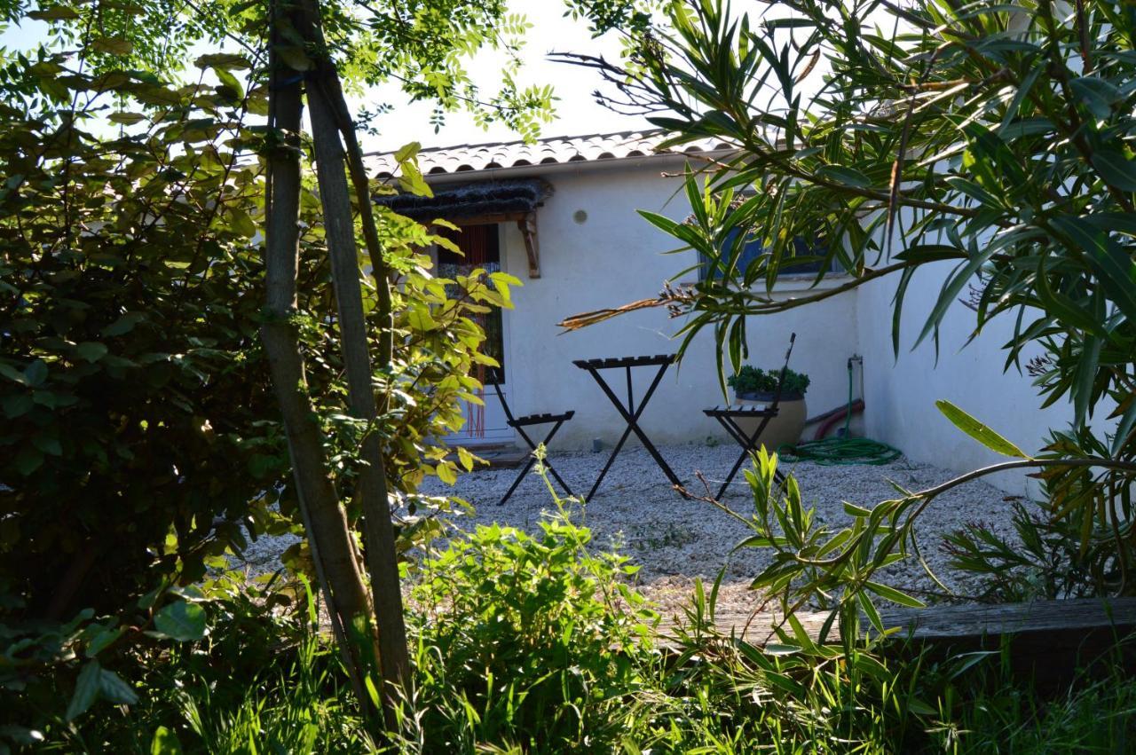 Bergerie D'alivon En Camargue Couette-café *