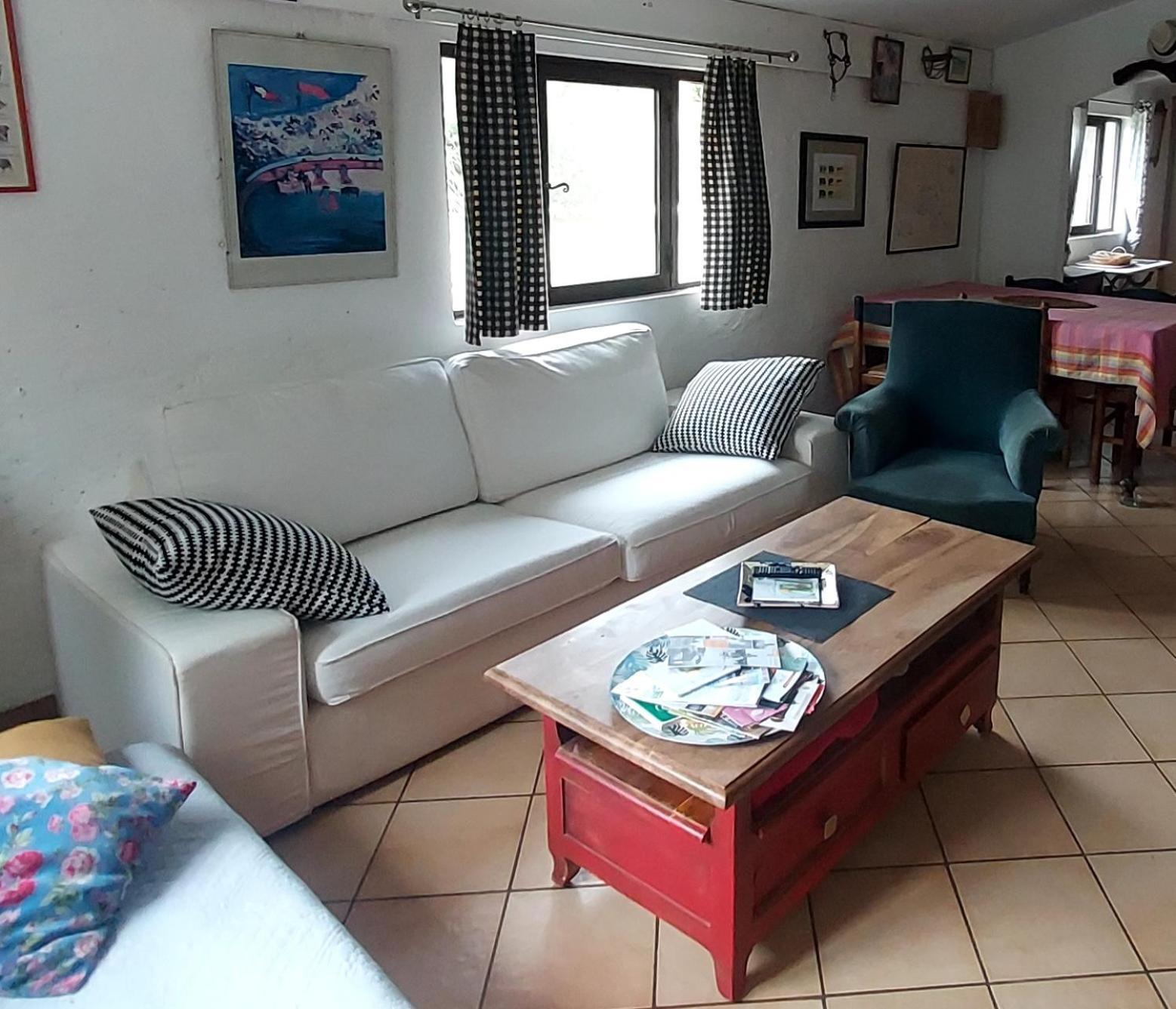 Couette-café Bergerie D'alivon En Camargue Arles
